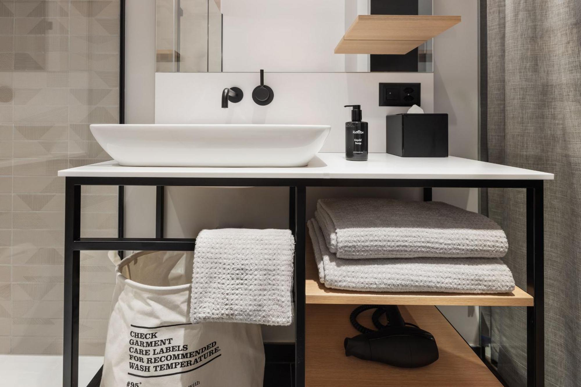 Stay Kooook Geneva City - Online Check In New Opening Luaran gambar